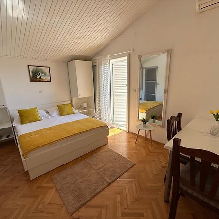 Apartments Olga 2 Makarska Kültér fotó